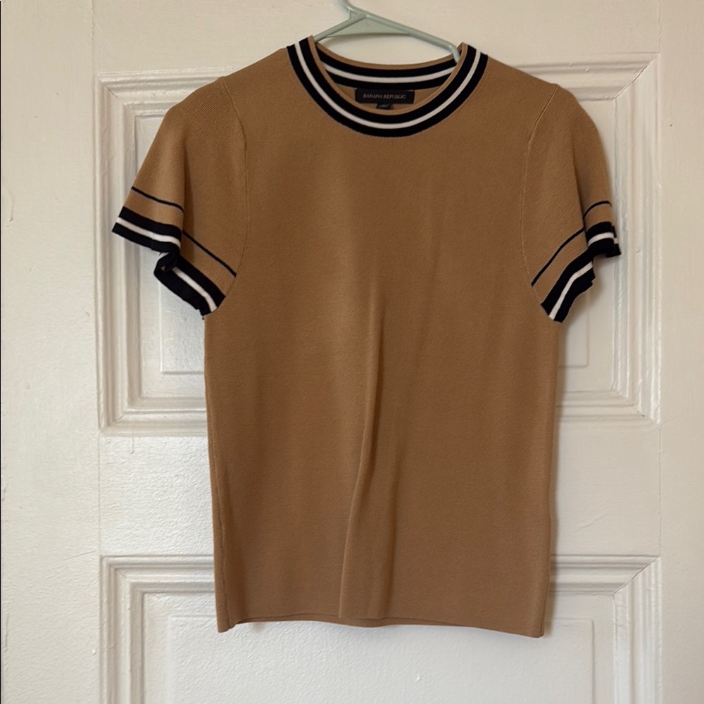 Banana Republic Camel Knit Top with Black and White Trim